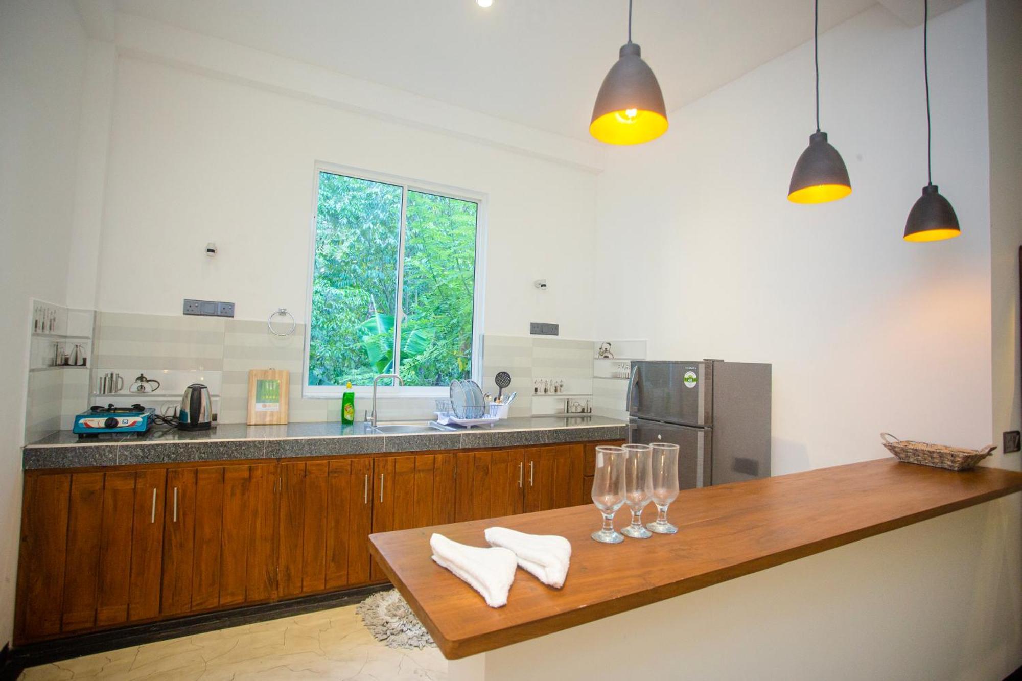 Villa Nine84 Mirissa Матара Екстериор снимка